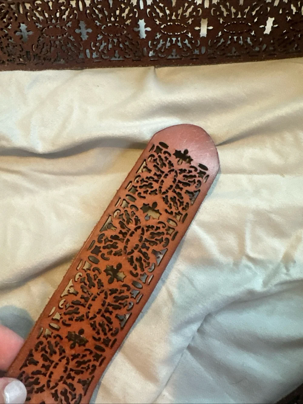 J.Jill brown leather  laser-cut floral belt Size M/L